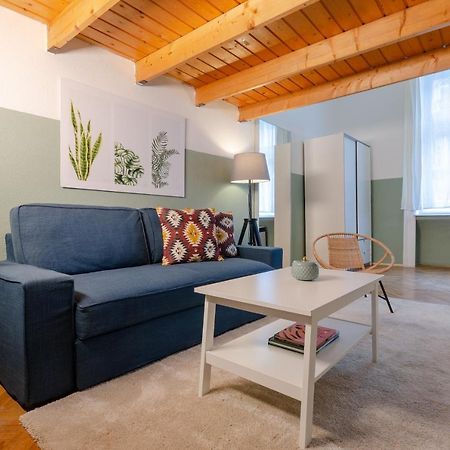 Cosy Apartment In Central District. Budapest Exteriör bild